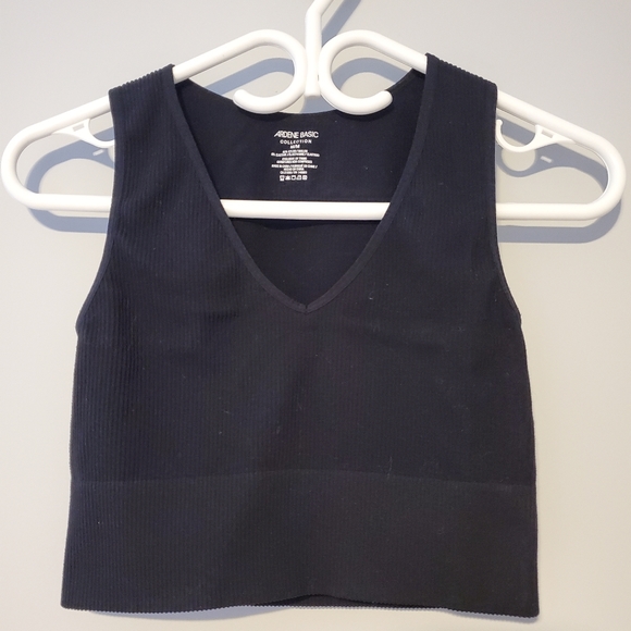 Tank or bra - Picture 1 of 3